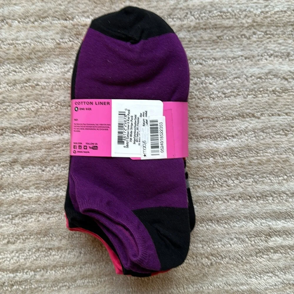 2 Sets of 6 Pairs Each of HUE Womens Cotton Sneaker Liner No Show Socks
